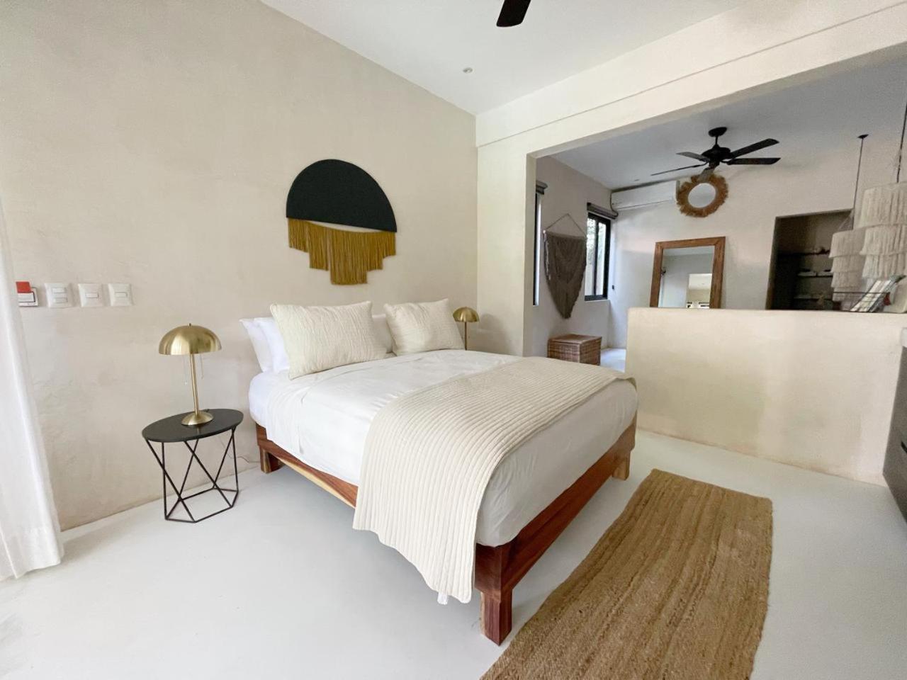 Villa 240m2 - 16 Persons - 6 - 2 Swimming Pool - 3 Jacuzzis