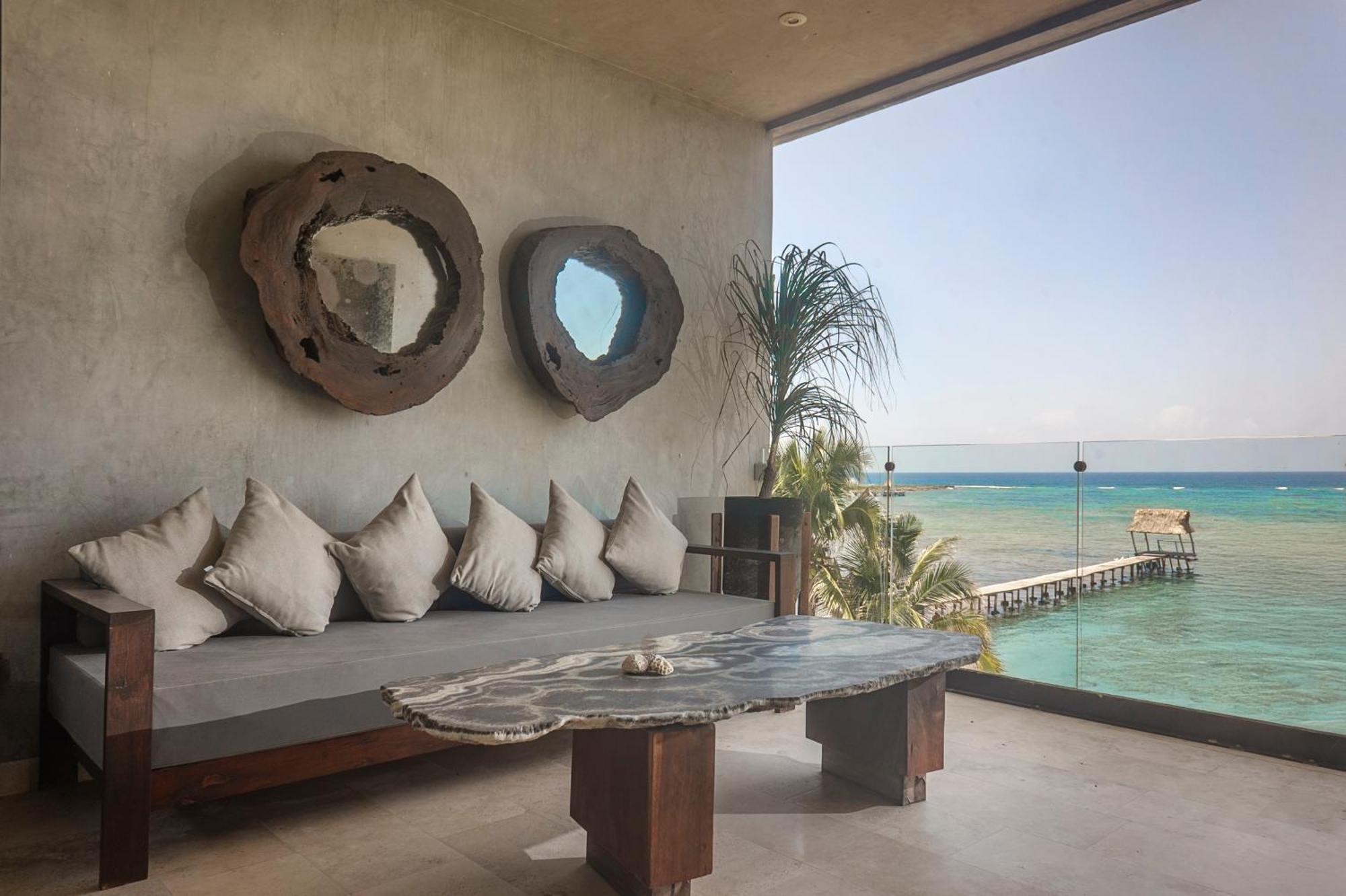 Luxury 3br Tankah Rooftop Apartment *