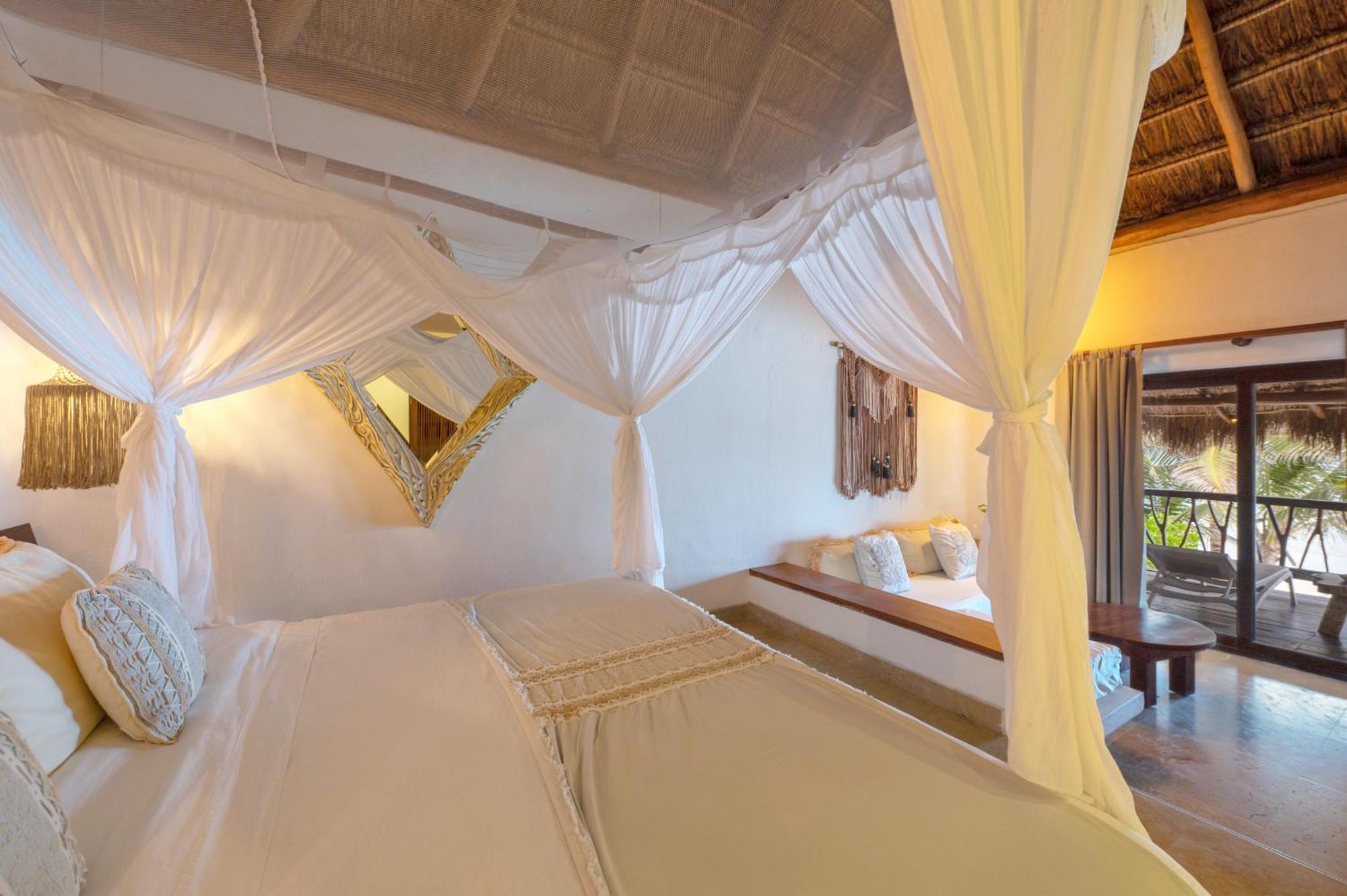Ana Y Jose & Club 5* Tulum