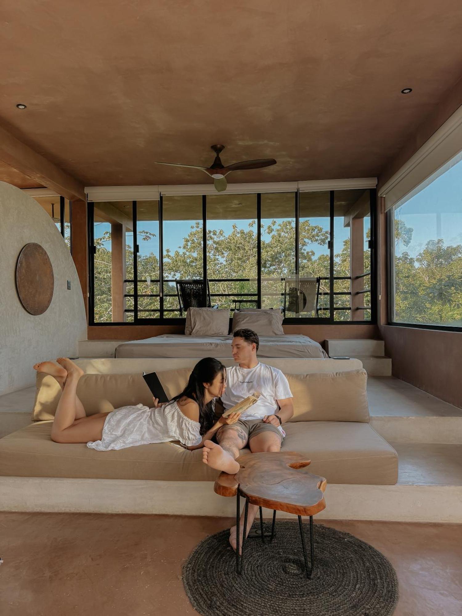 Villa Casa Tira - Your Luxury Jungle Mansion In