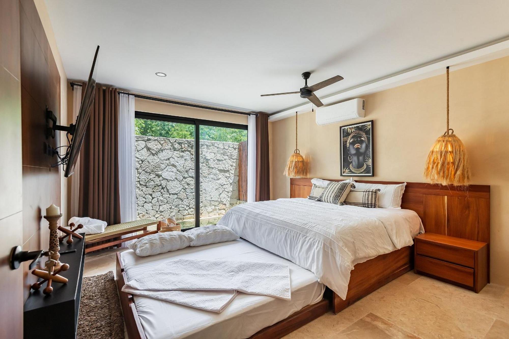 •| Boutique Swim Up En P/4 • Naaj Tun• *