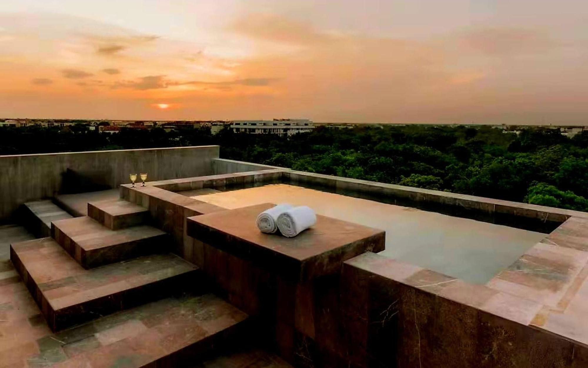 New Luxury 4-bedroom With Private Pool & Access - Barney's Ny Tulum