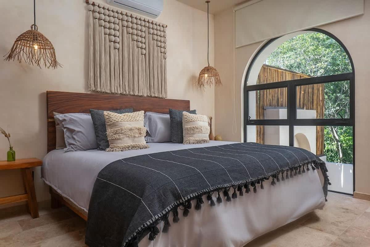 Luxury 4 Bedroom With Private Rooftop Pool * Tulum