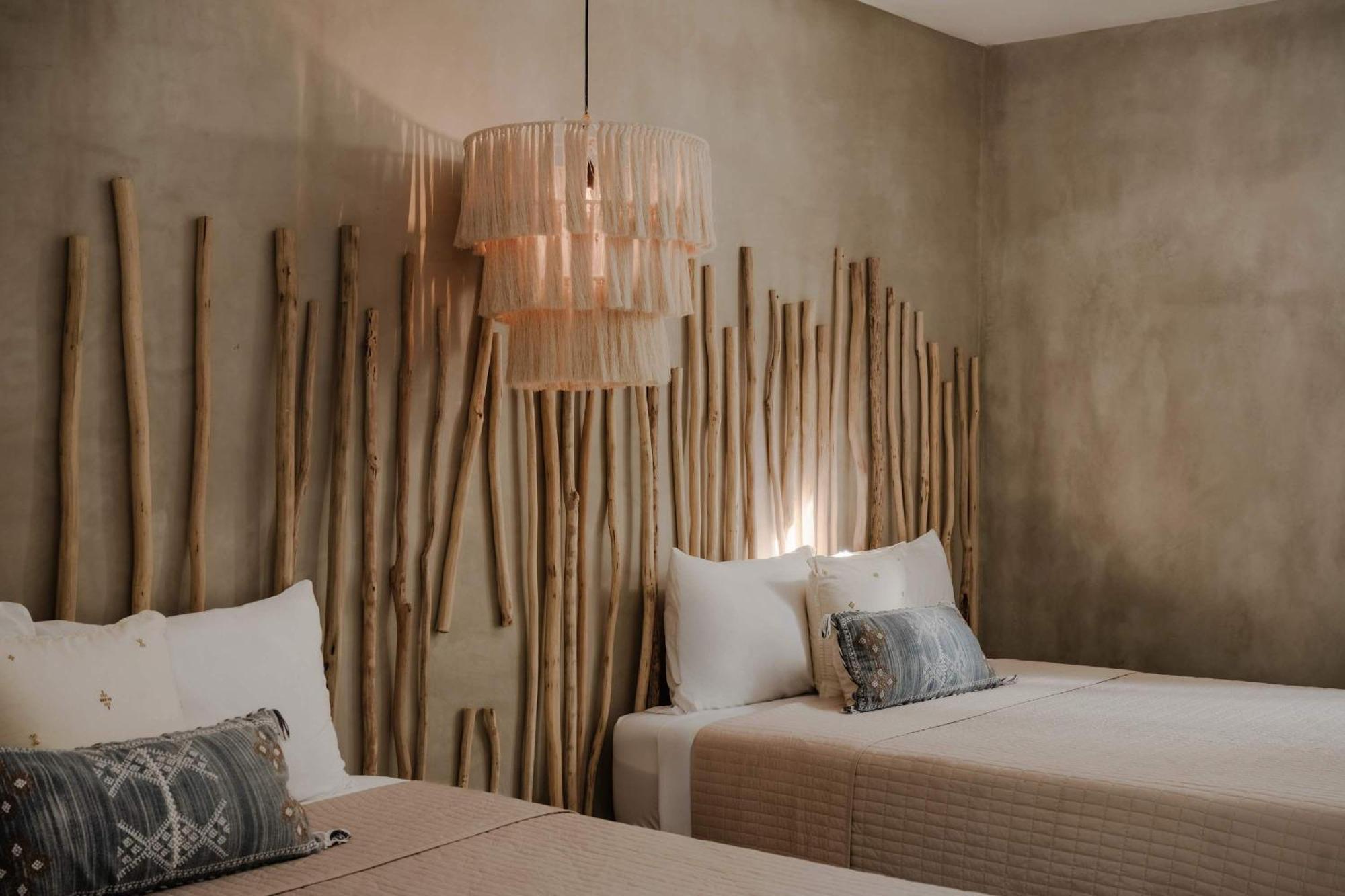 Private Jungle - Dual Pools - Sleeps 16 *