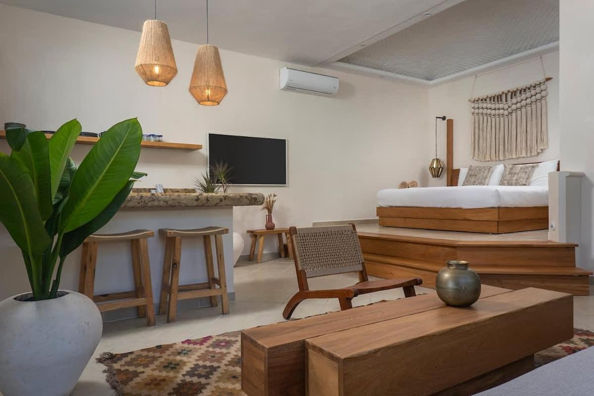 9br Mantaray Soliman Bay Beachfront Holiday home Tulum