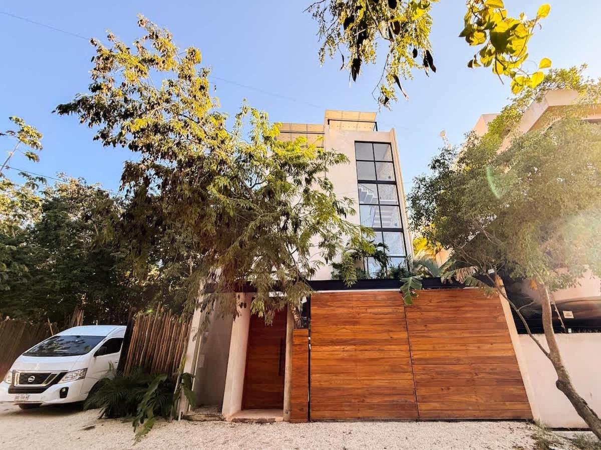 Villa Luxury 5 Bedroom Pool Tiki Bar & Outdoor Gym Tulum