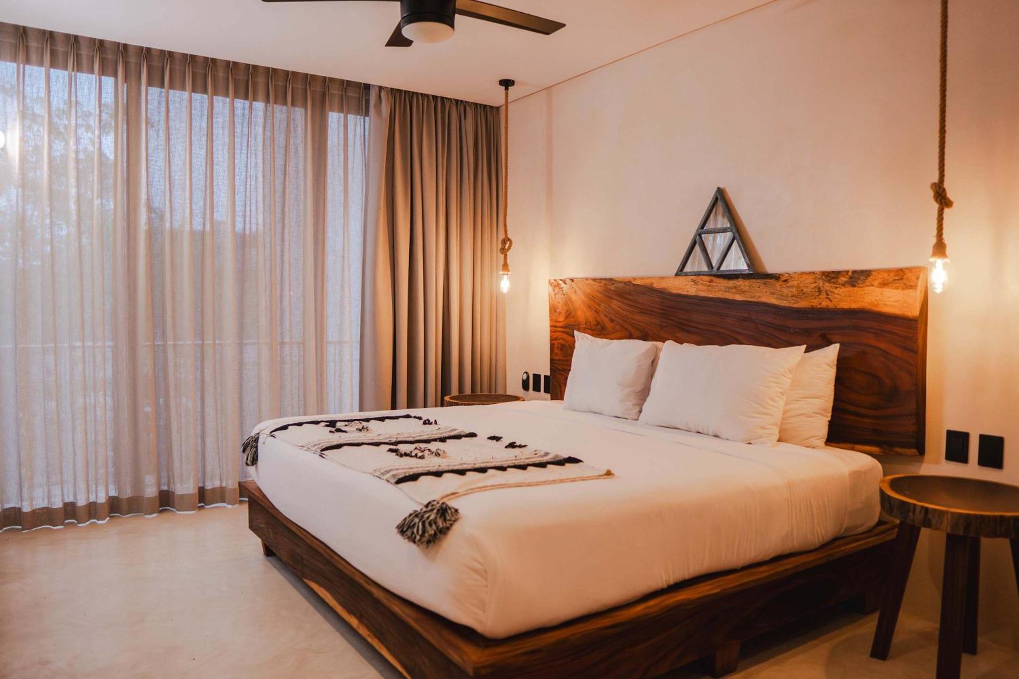 Luxury 5 Bedroom Pool Tiki Bar & Outdoor Gym Villa Tulum