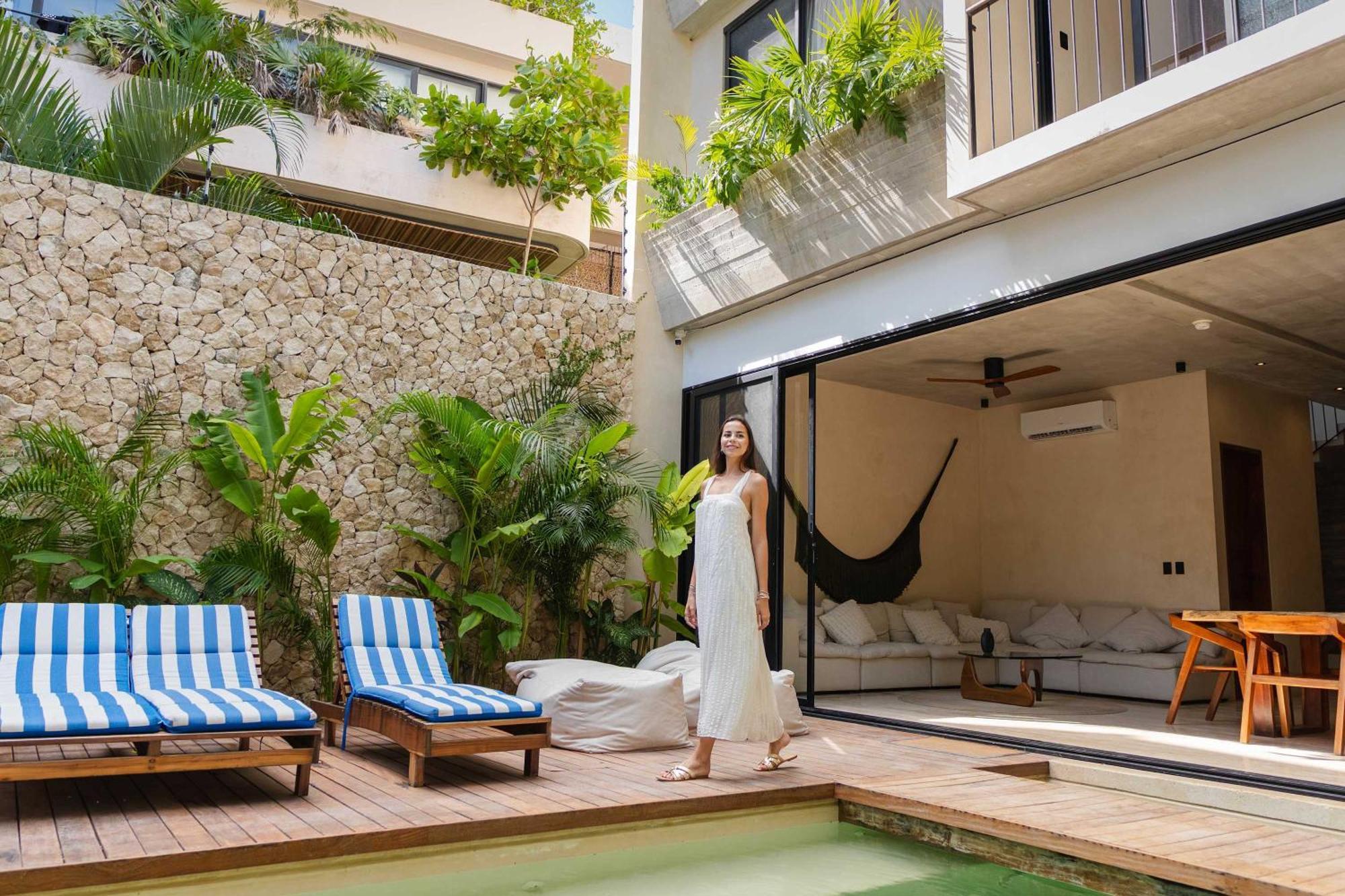 Luxury 5 Bedroom Pool Tiki Bar & Outdoor Gym Villa Tulum