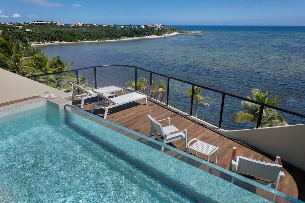 Beachfront 2br Condo, Private Pool & Tankah Bay * Tulum