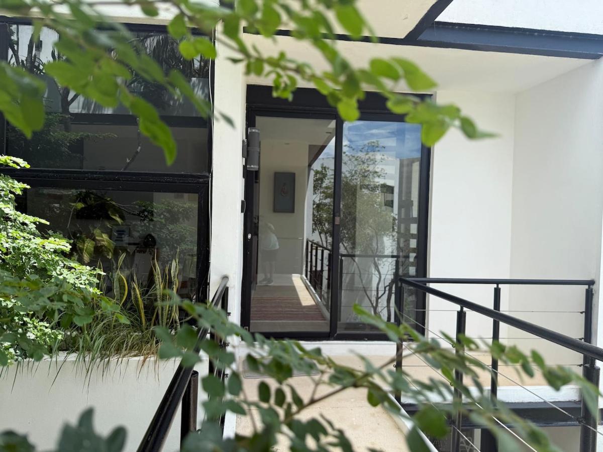 Apartment Nature-inspired 3br Penthouse With Private Pool