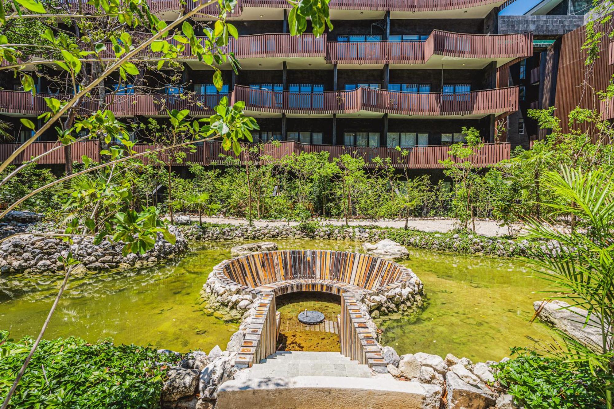 Apartment Walk To 1br 4 Guests Kids Area Office