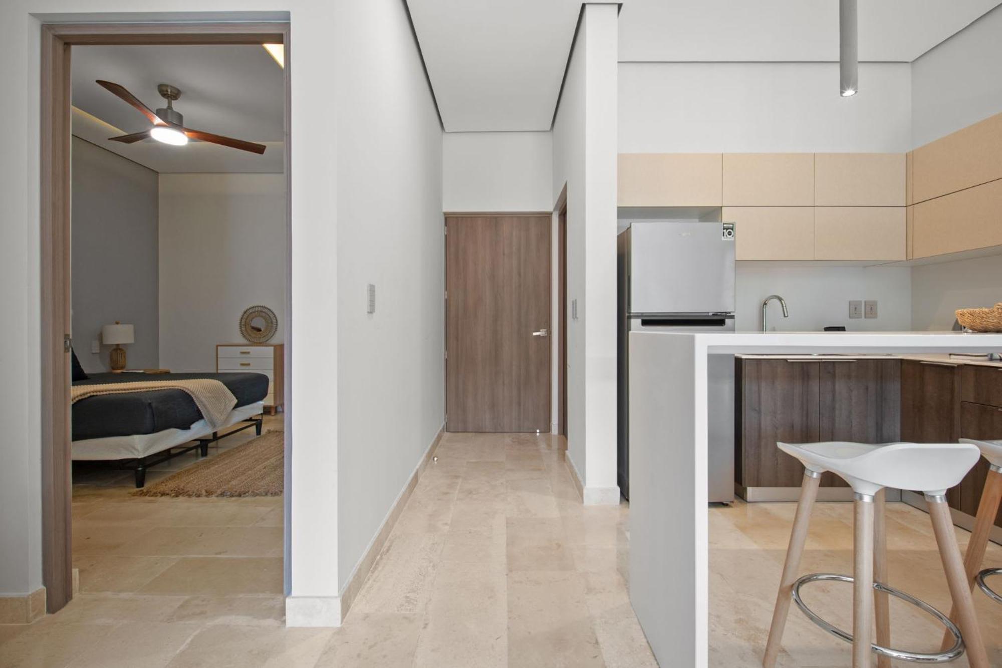 Bright 2br Amira District Gem With Shared Pool