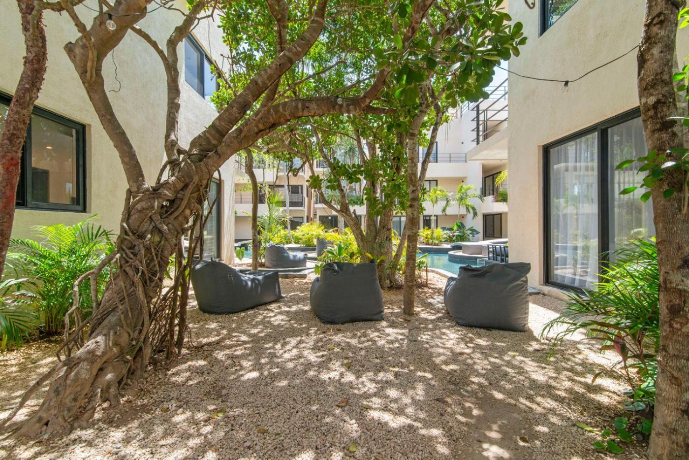 Boho Chic 2br With Swim-up Pool Near The Apartment Tulum