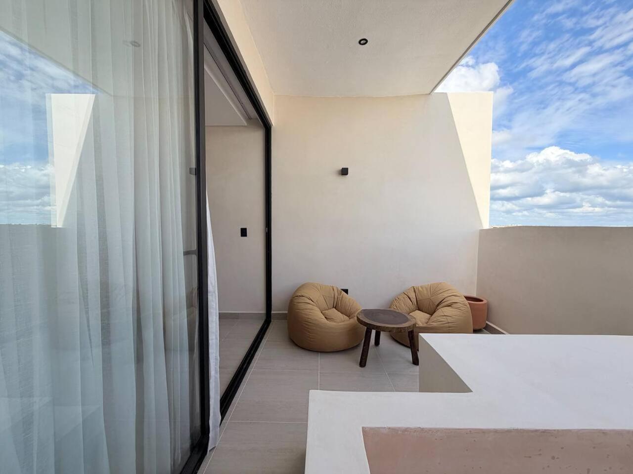 Apartment Ph De 2 Rec, Gim, Cine Y Jacuzzi Privado En *