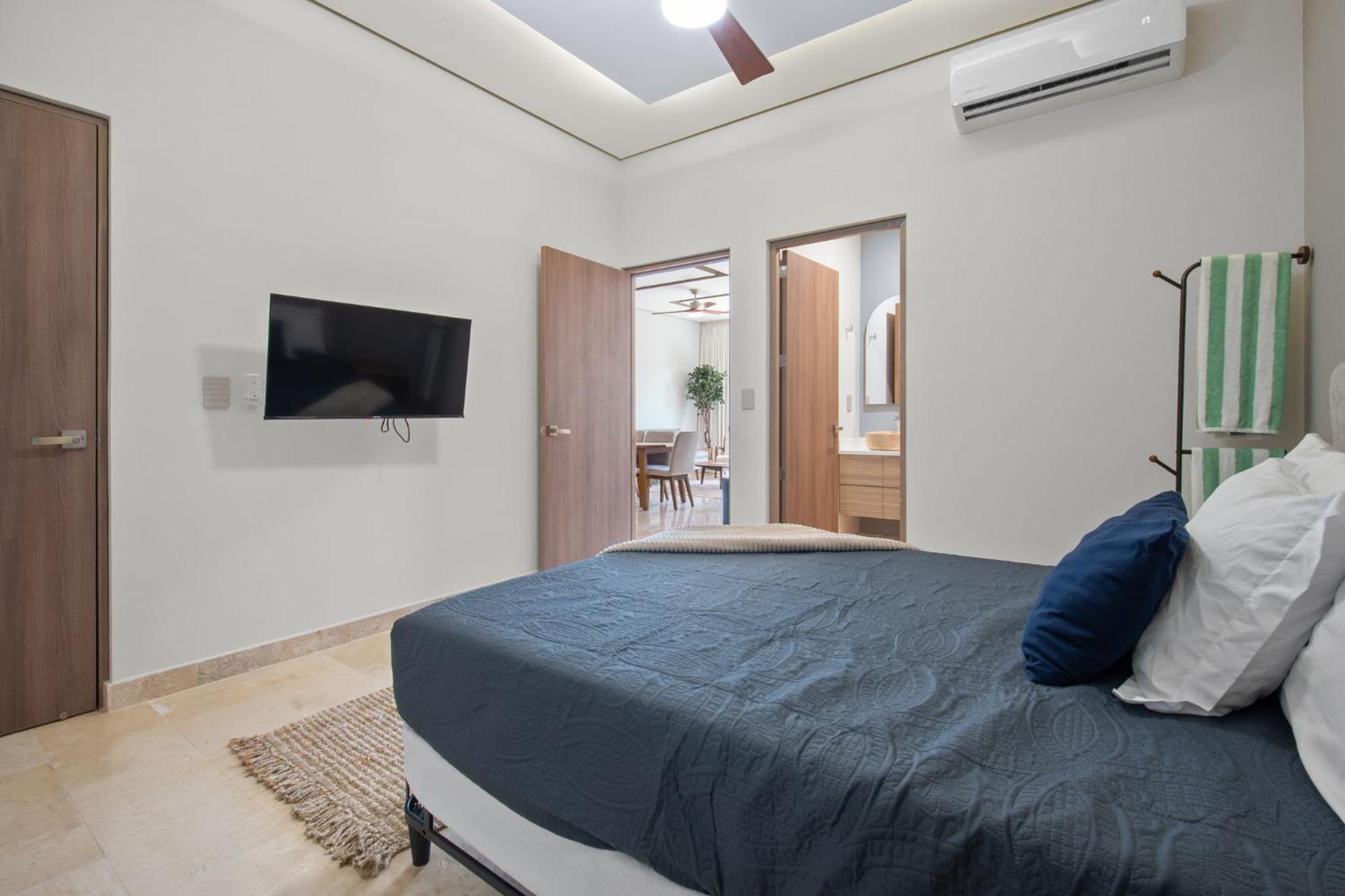 Bright 2br Amira District Gem With Shared Pool