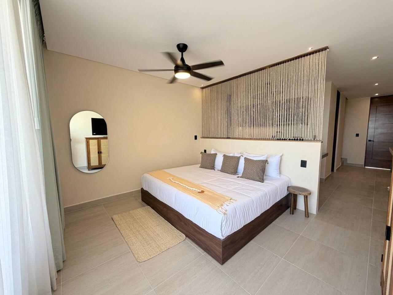 Ph De 2 Rec, Gim, Cine Y Jacuzzi Privado En * Tulum