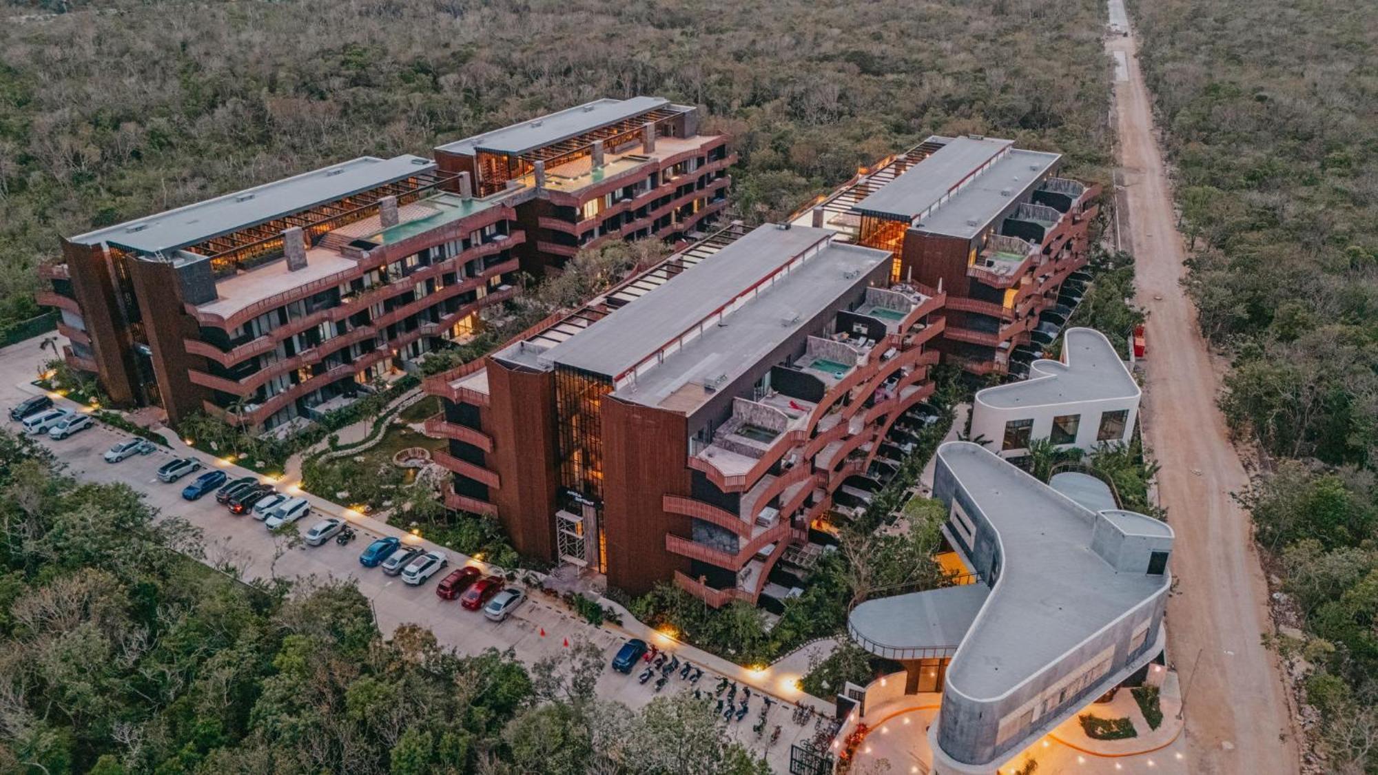 Apartment Bright 2br Amira District Gem With Shared Pool Tulum