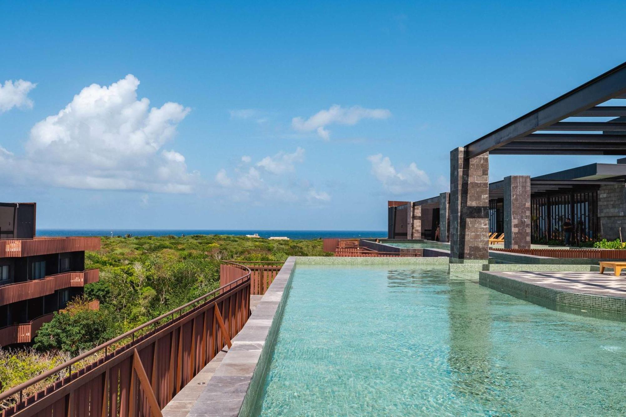 Amira Luxury 3br Ph With Rooftop Pool & Shared Gym Tulum