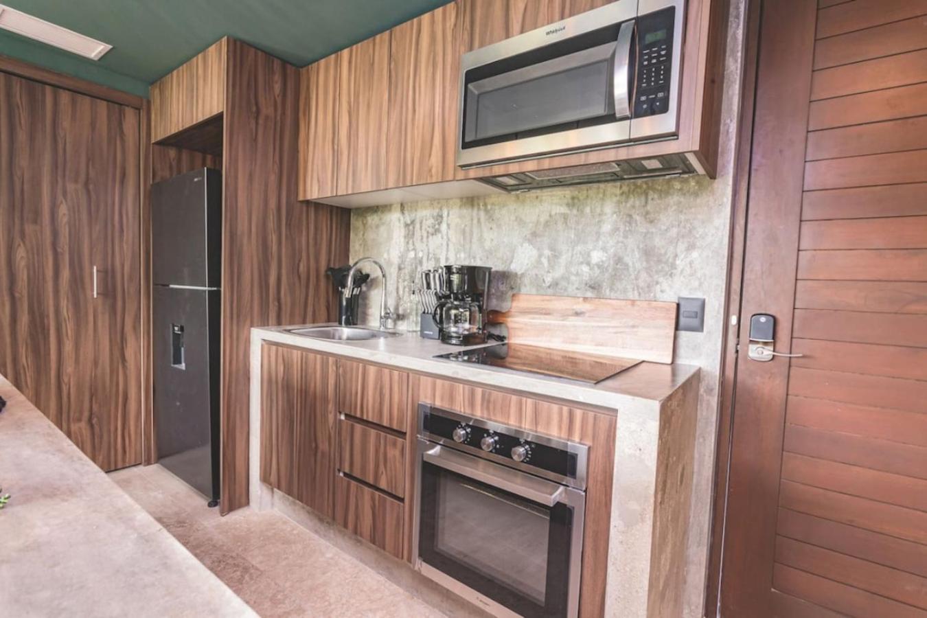 Beutiful - Swimout-gym-rooftop-pool - Nuju Apartment *