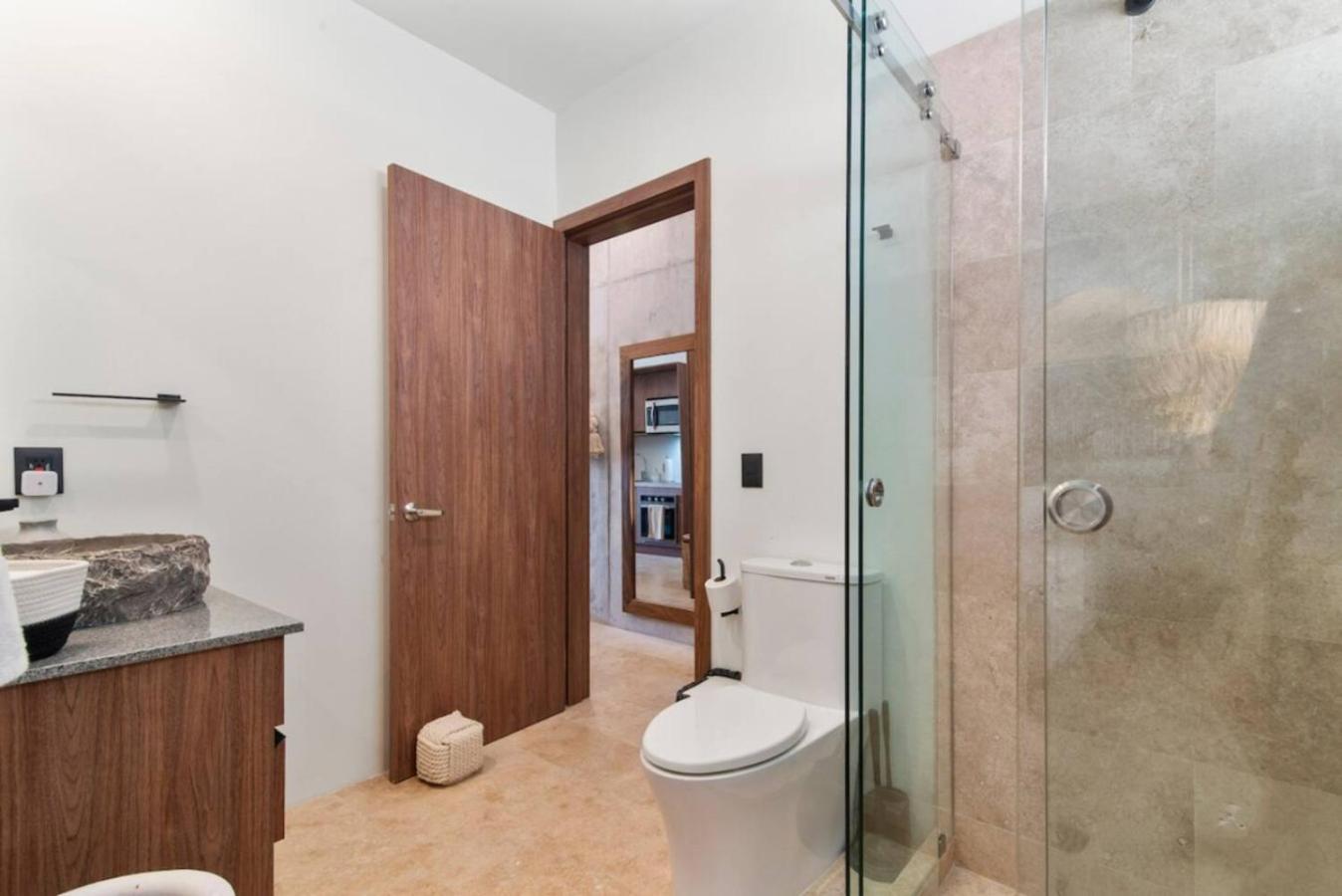 Beutiful - Swimout-gym-rooftop-pool - Nuju Apartment Tulum