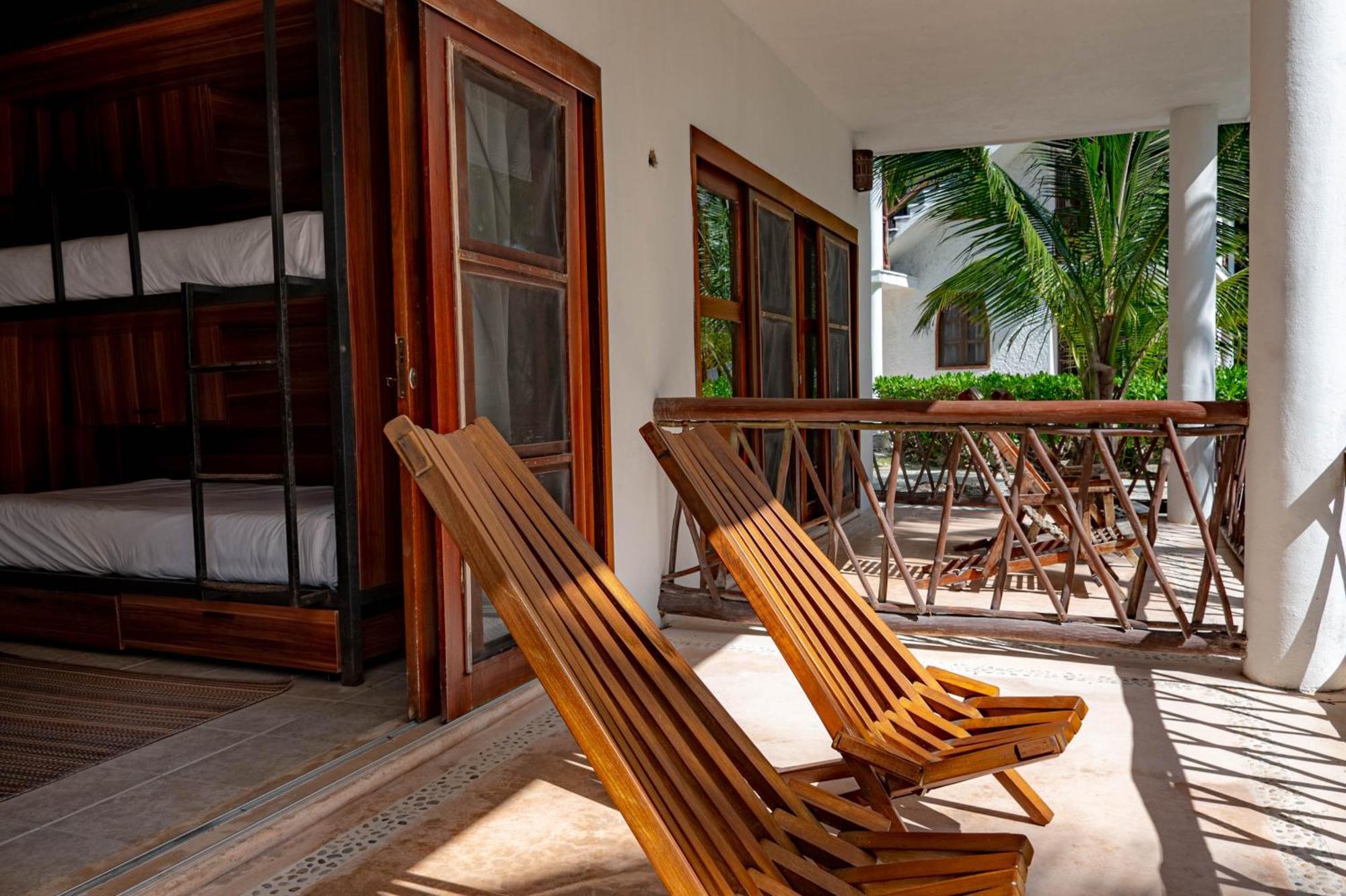 Hotel Cabanas Los Lirios Tulum Tulum