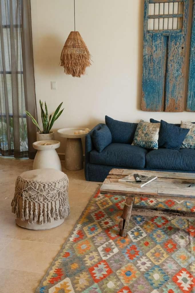 Kaoba Oceanfront Residences Apartment