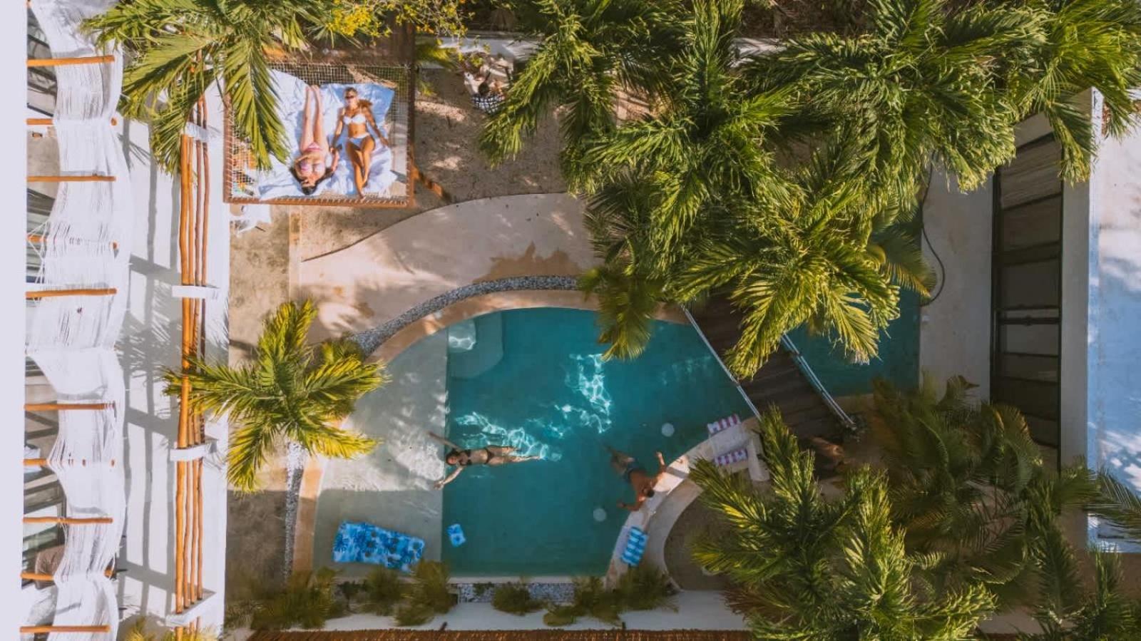 Villa La Veleta Jungle 3 Bedroom Jacuzzi Private Pool