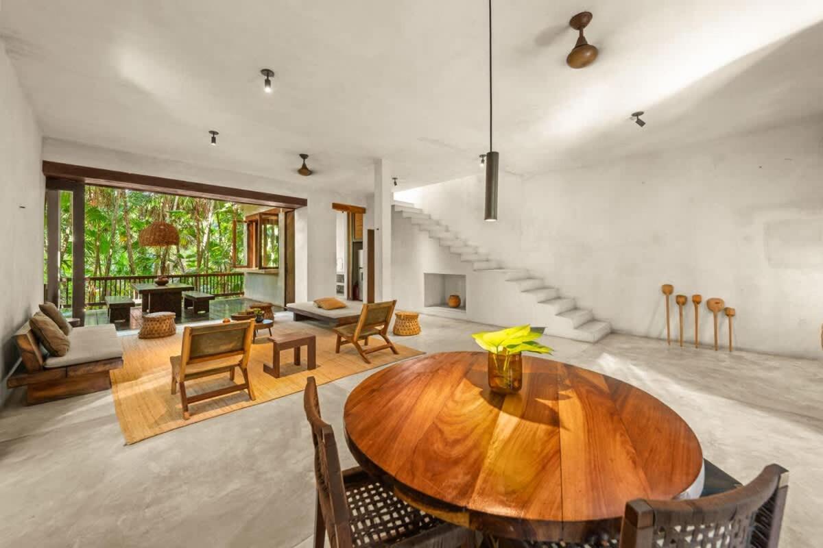 Tree House - Access - *