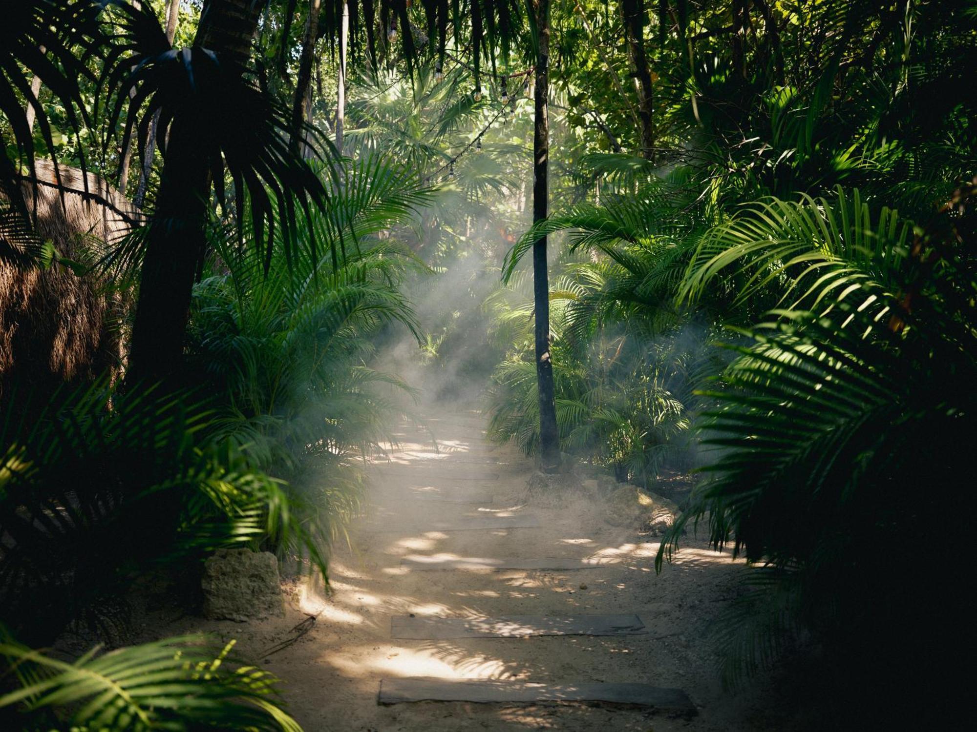 Nomade Temple Hotel Tulum