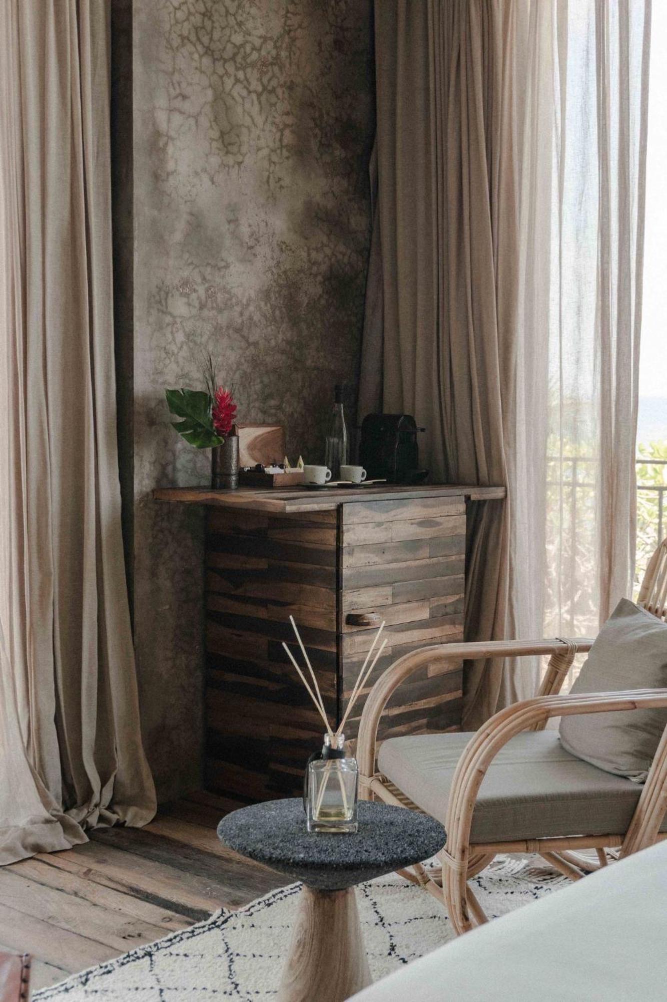 Nomade Temple Hotel 4*