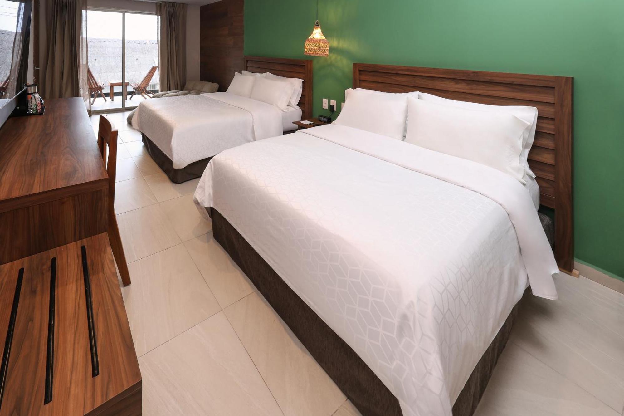 By Ihg Hotel 4*