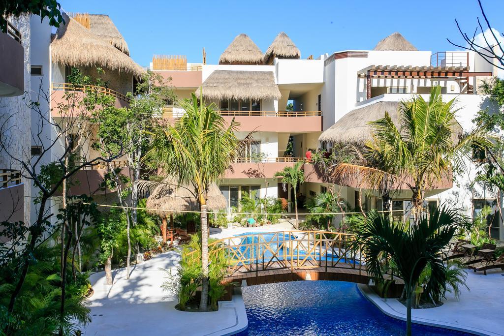 Apartment Complex With An Alluring Pool & Tropical Vibes By Stella Rentals! Tulum