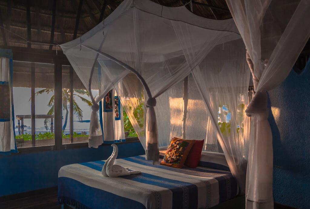 Hemingway Romantic Eco