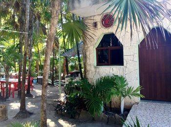 Cenote El Encanto * Tulum