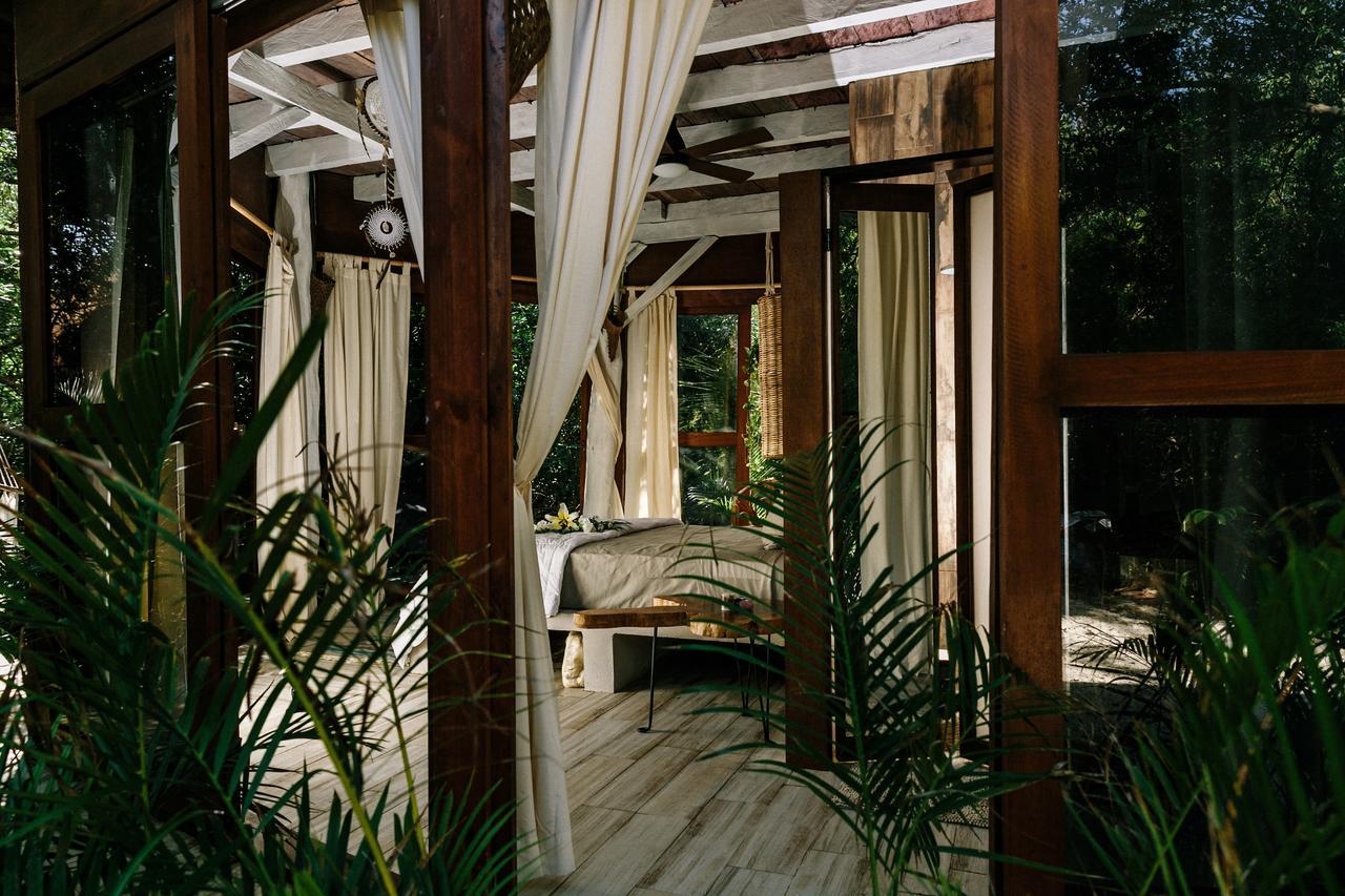 Mamasan Treehouses &