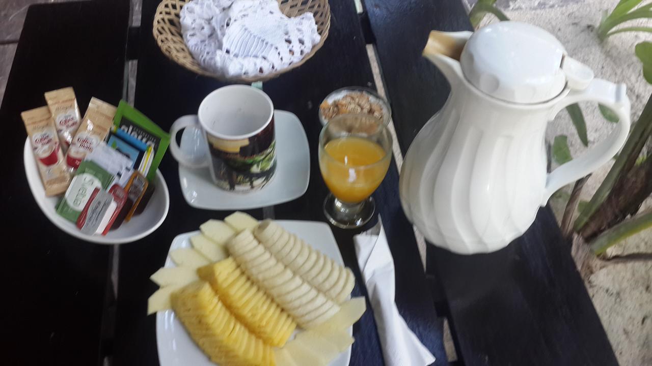 Acomodação com café da manhã  Chancabanita 3*