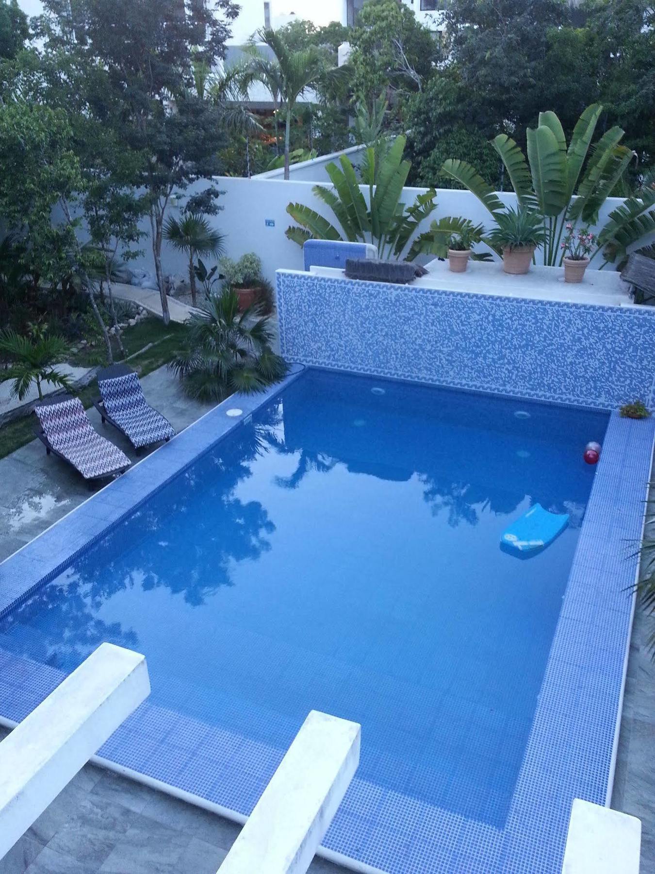 La Veleta - Robinson Tulum
