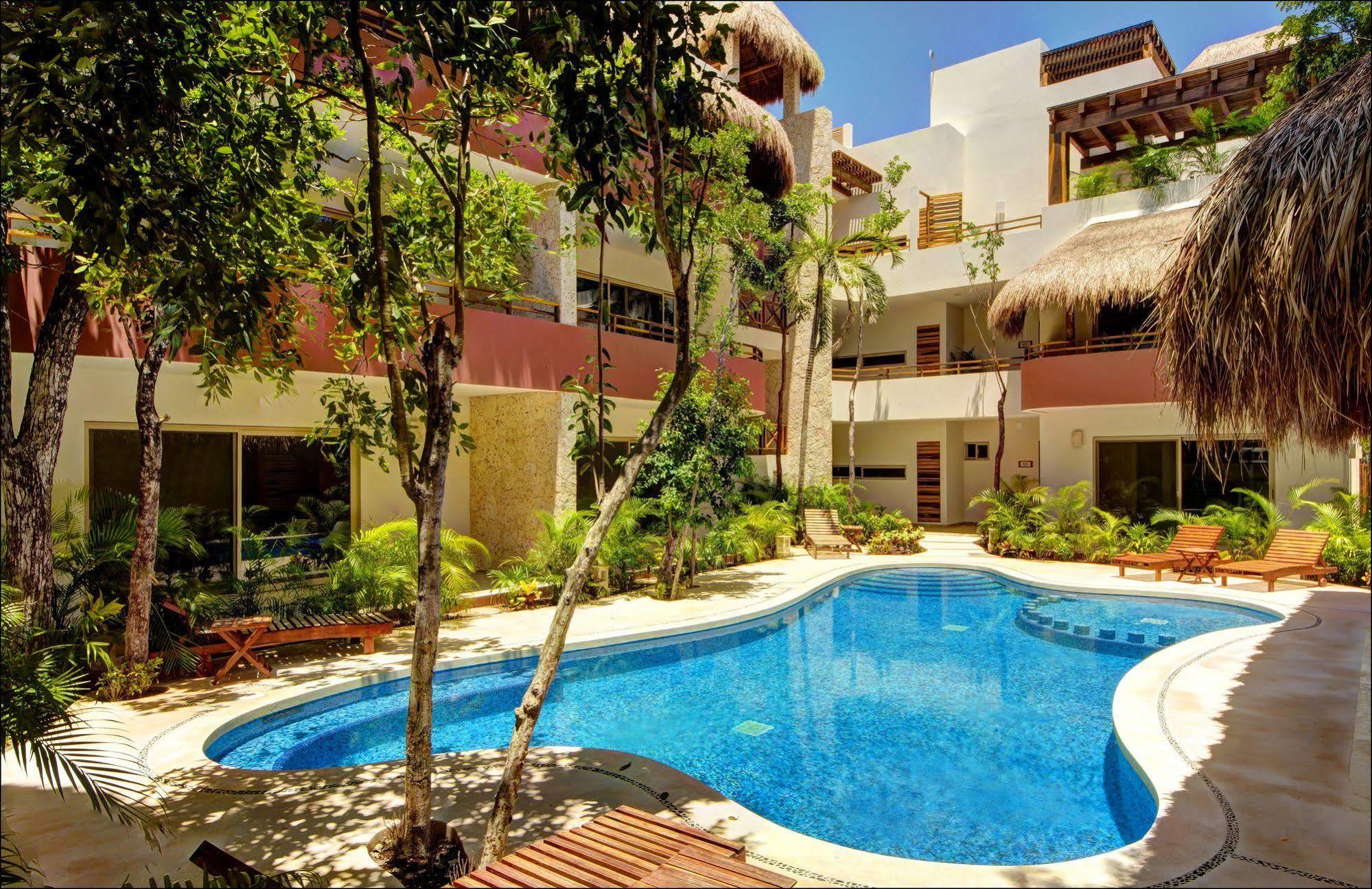 Nautica Village