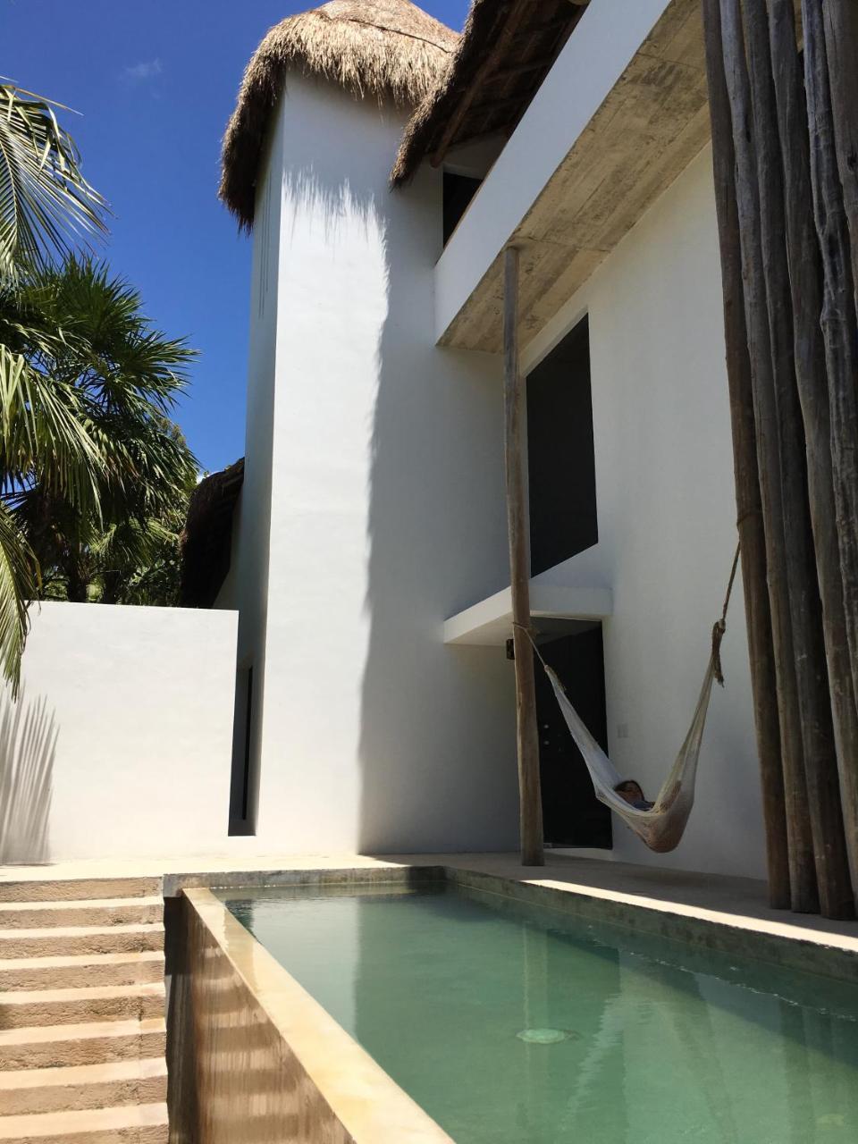 Hotel Casa-laha *