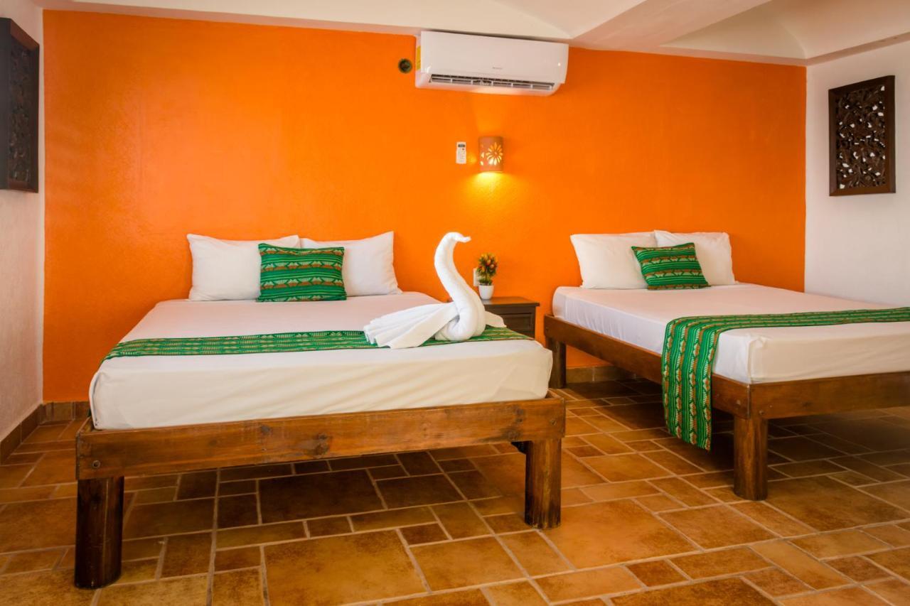 Caleta Tankah Hotel 3*