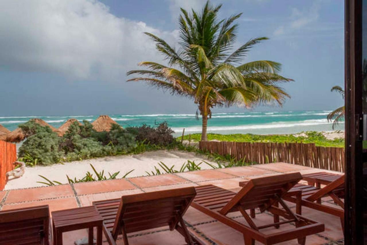 Chillaxing Beach Front House *