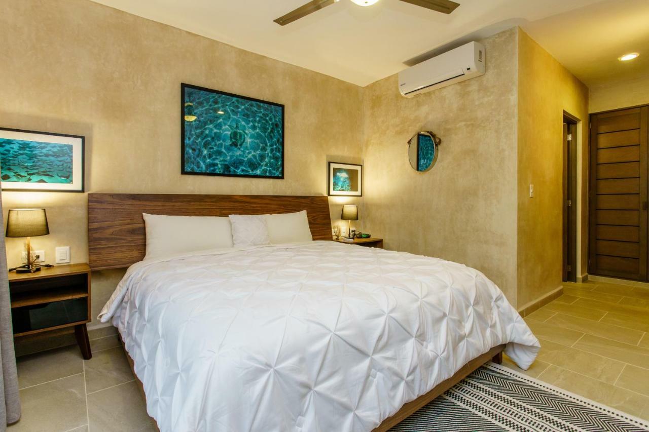 Charming Nature-inspired With Sultry Surroundings By Stella Apartment *
