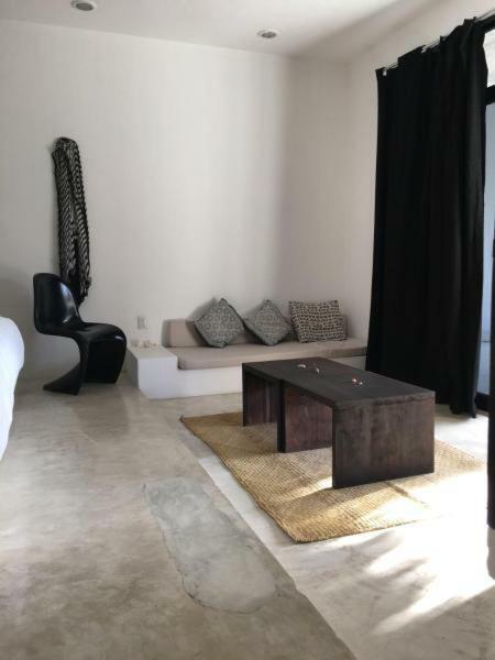 Hotel Casa-laha Tulum