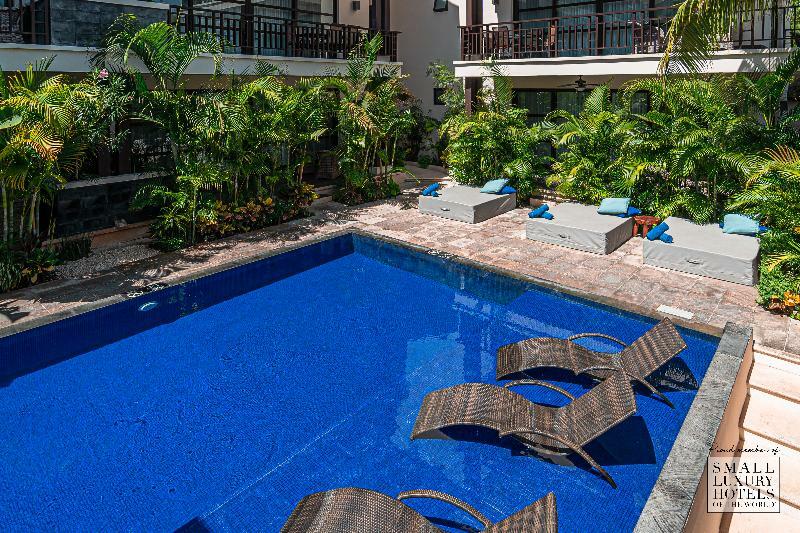 Hotel Kasa Parota 3*