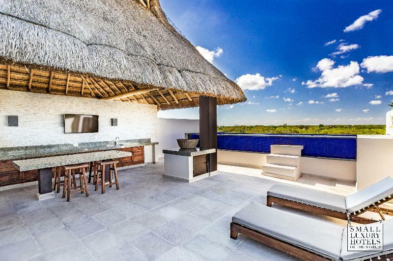 Kasa Parota 3*