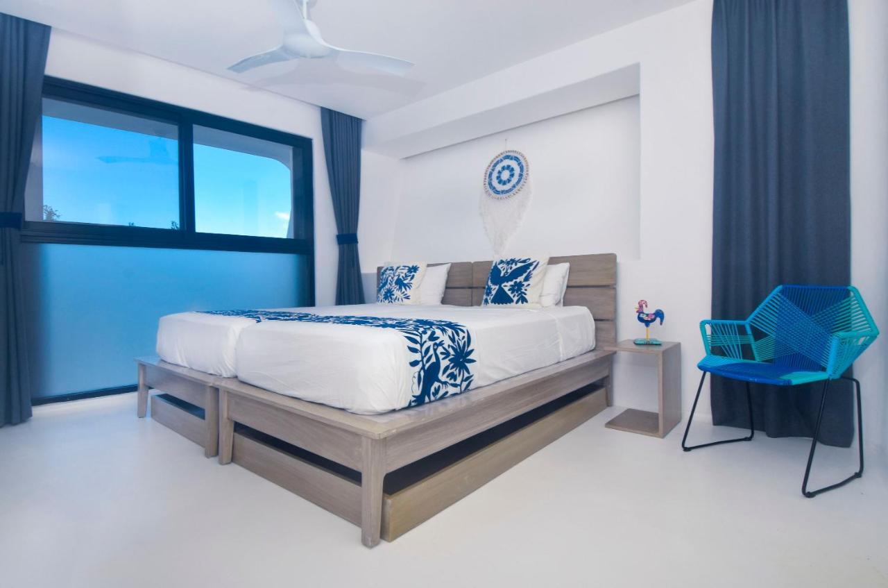 La Maison Manati, Beachfront, Infinity Pool, Cooking Service Included Tulum