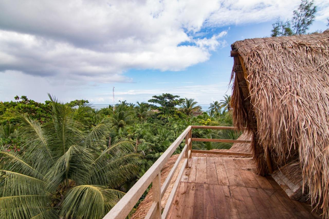 Bambu Gran Palas Hostal Party Albergue Tulum
