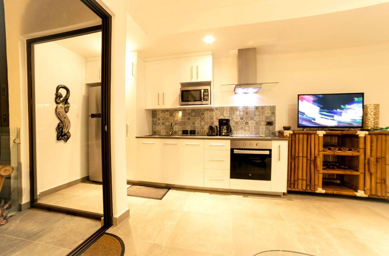 Holiday home Beautiful Penthouse For 2 With Private Patio, 2 Bikes Included And Pool!