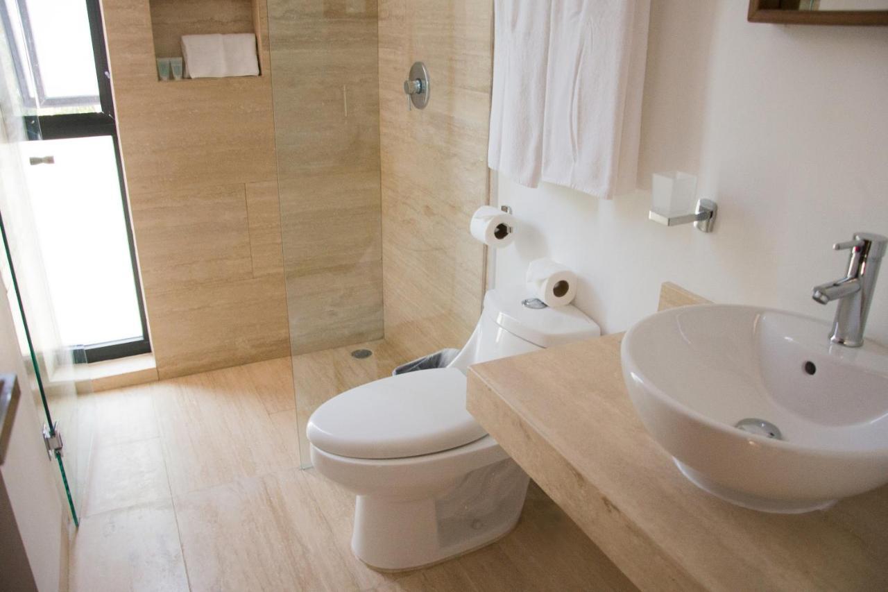 Amira Aparthotel *
