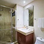 Apartamento Luxury Poolside Gem With Pool, Jacuzzi & Gym Tulum